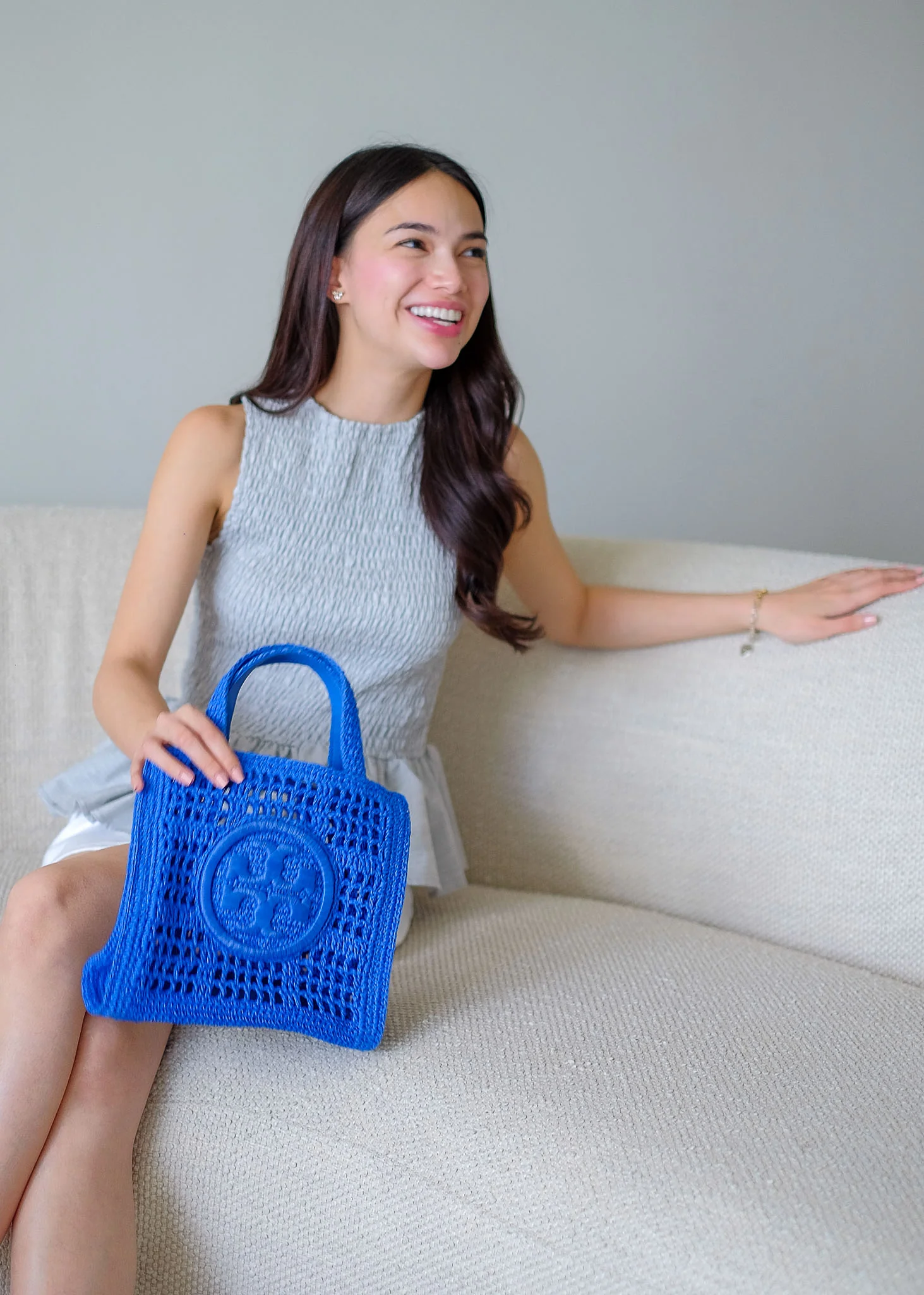 The Astrid Top - Light grey - Image 7