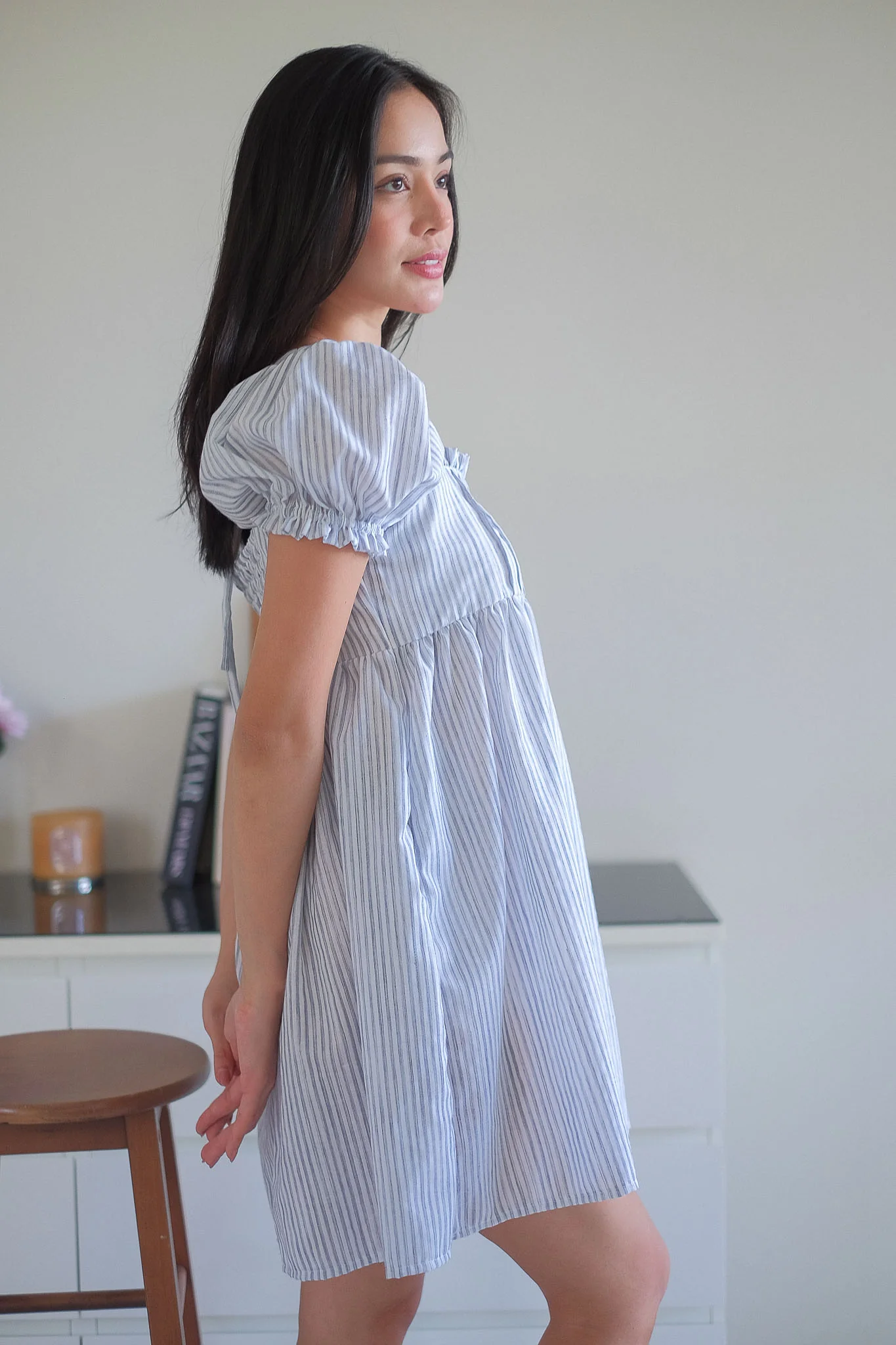 The Clara babydoll dress - soft blue vertical pinstripe - Image 4