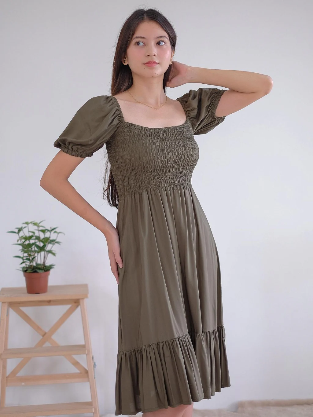 The Shelly Midi dress - Image 3